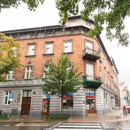 Glamorous And Brand New 2 Bedroom Apartman Krakkó